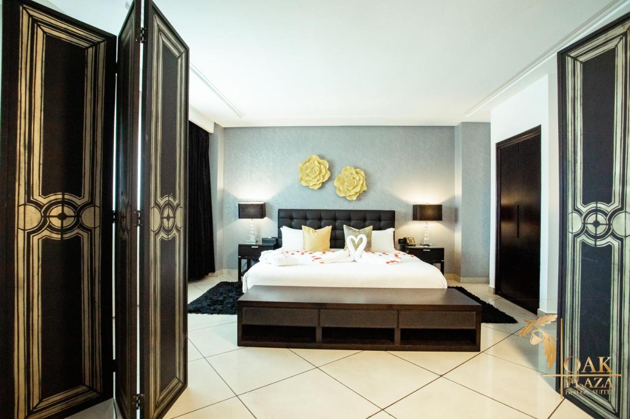 โอ๊ค พลาซา โฮเต็ล อีสต์แอร์พอร์ต Hotel อักกรา ภายนอก รูปภาพ