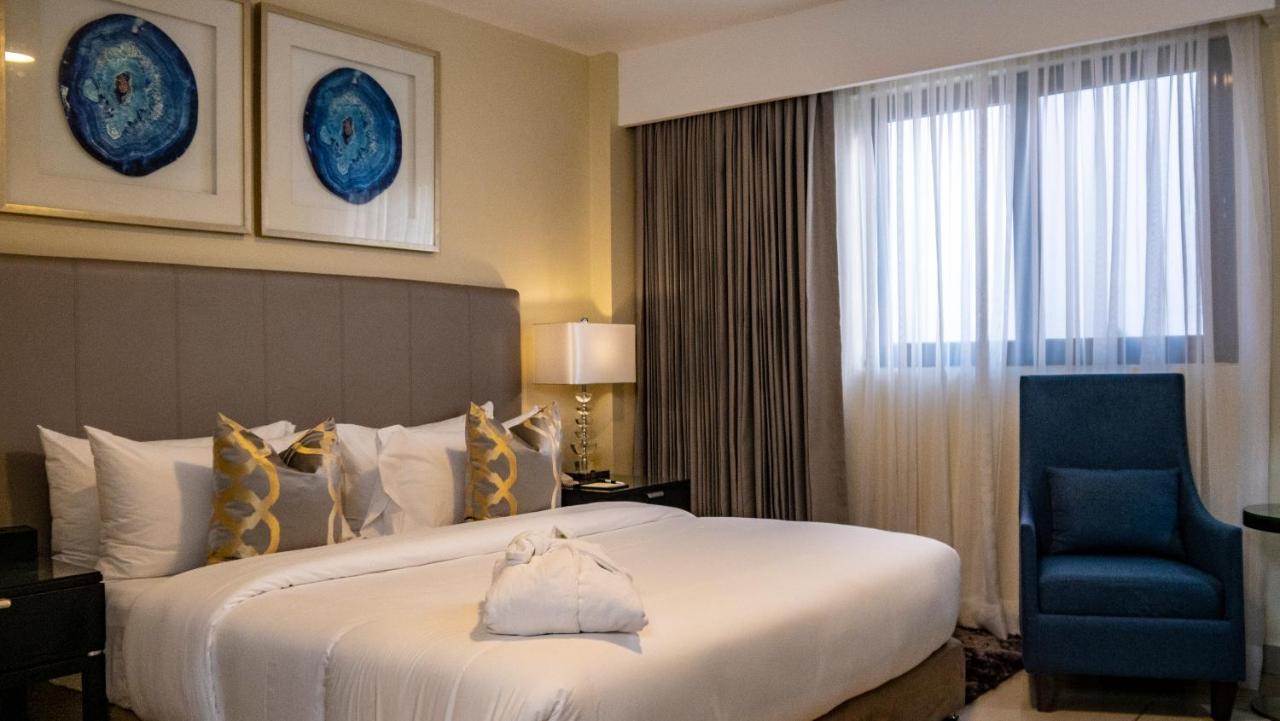 โอ๊ค พลาซา โฮเต็ล อีสต์แอร์พอร์ต Hotel อักกรา ภายนอก รูปภาพ